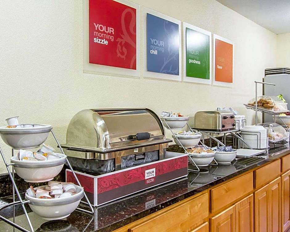 Quality Inn Macomb Near University Area