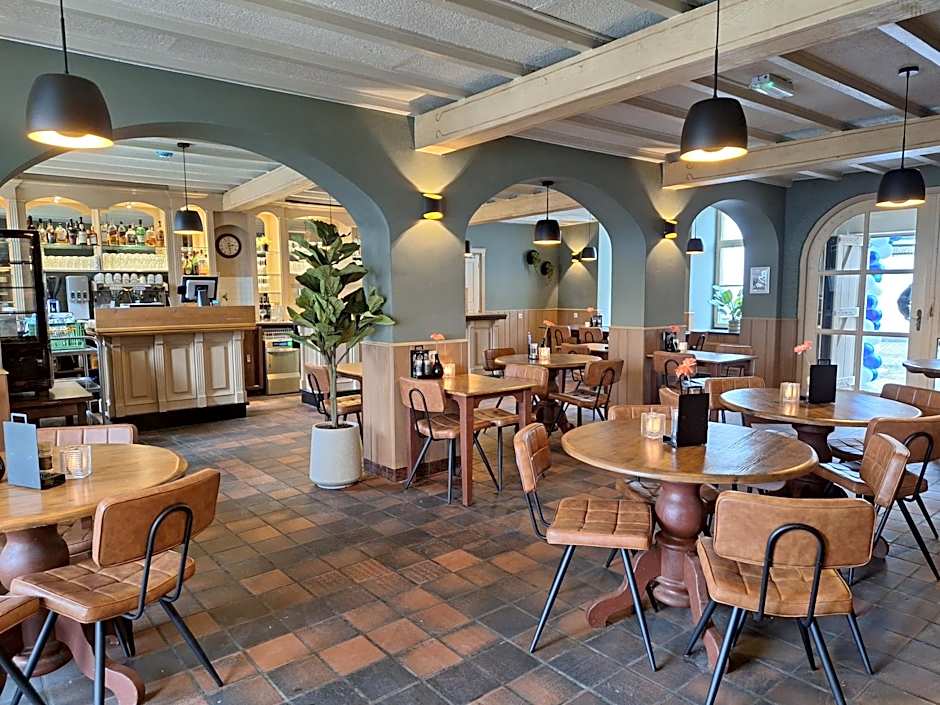 Fletcher Hotel La Ville Blanche