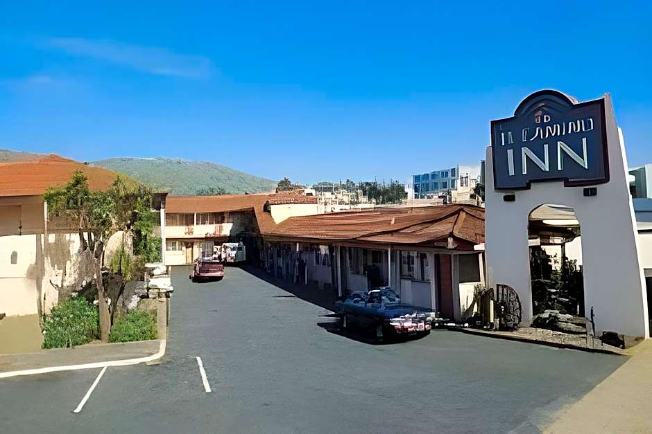 El Camino Inn