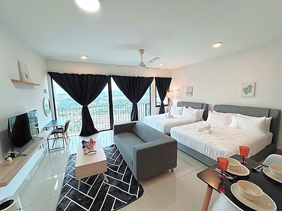 Trefoil by Manhattan Group