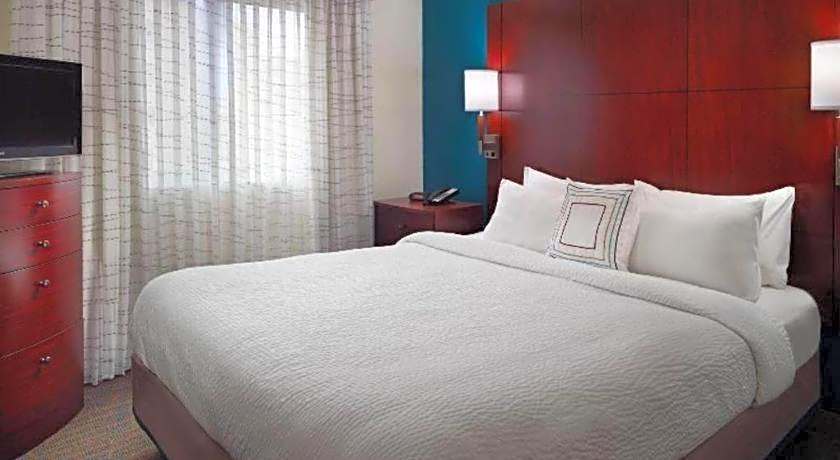 Residence Inn by Marriott Atlanta Airport North/Virginia Avenue
