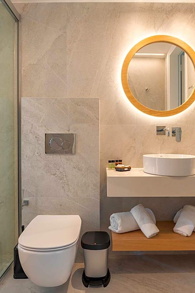 Paradise Hotel-Apartments