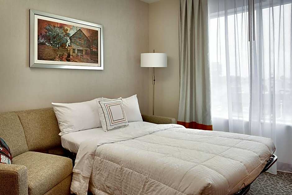 Fairfield Inn & Suites by Marriott Springfield North