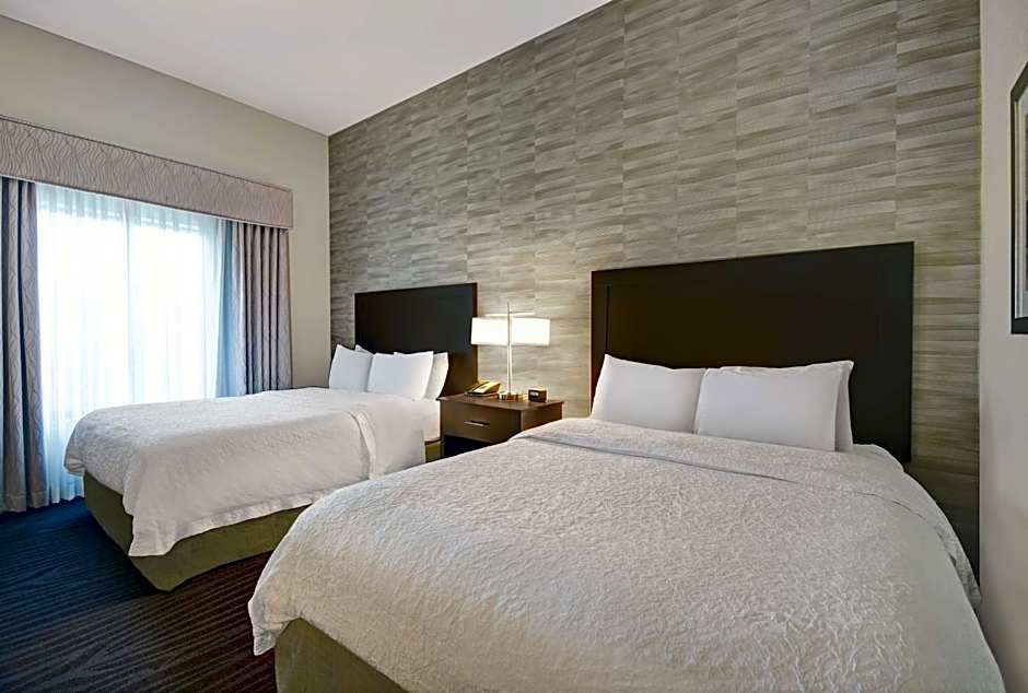 Hampton Inn By Hilton And Suites Robbinsville