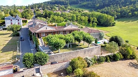 Clos de Mont July, architecture XVIIIe au cœur de la nature