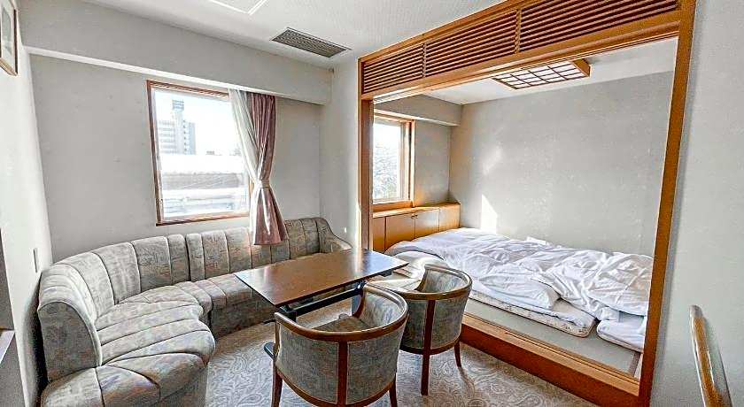 Hachinohe Plaza Hotel