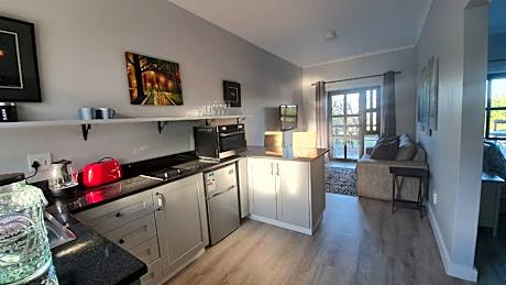 Superior Garden Studio farm stay