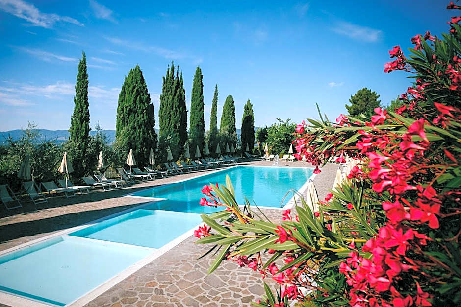 La Piazza di San Donato