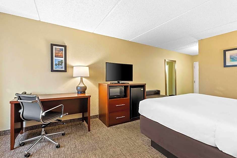 Comfort Inn & Suites Panama City - St Andrew