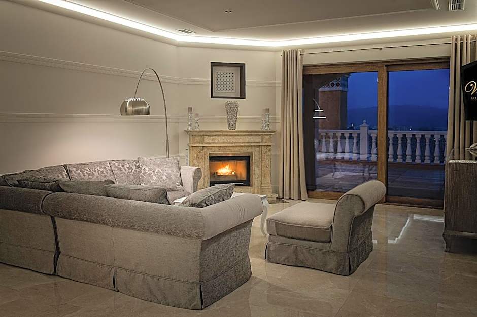 Villa Plaza Boutique Hotel & Spa