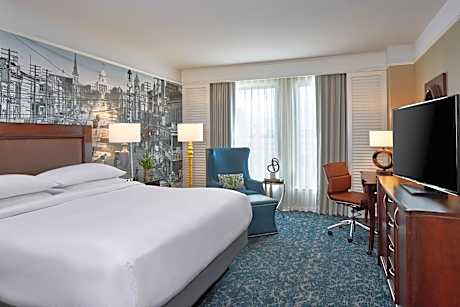 Club level, Guest room, 1 King, Top floor