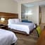 Holiday Inn Express Hotel & Suites Dallas South - DeSoto