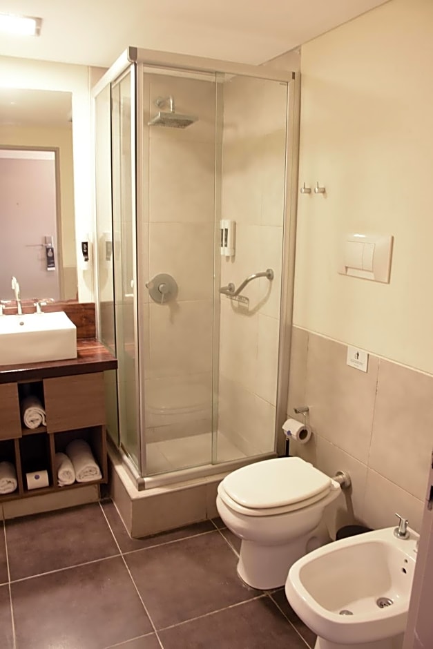 Casa Campus Pilar Suites