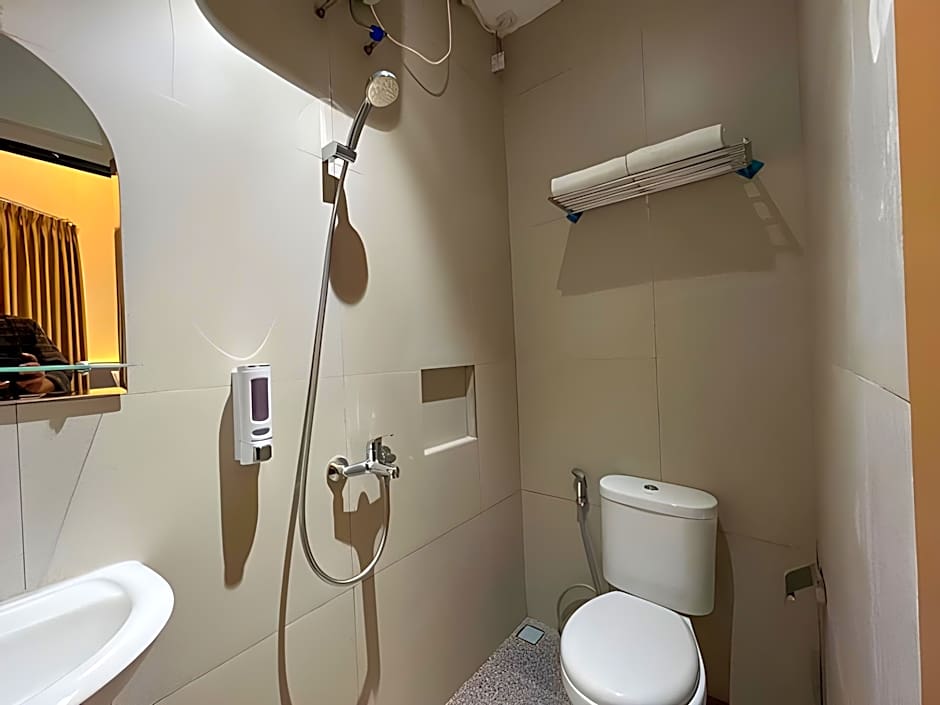SANS Hotel Premiere Majapahit Semarang
