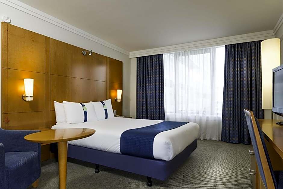 Holiday Inn Milton Keynes Central By IHG