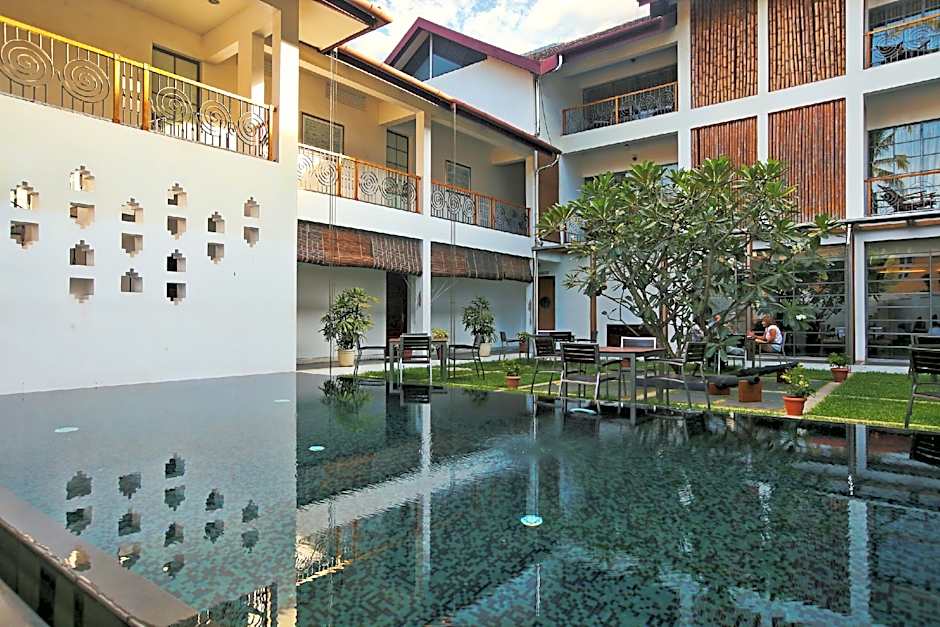 Eighth Bastion - CGH Earth