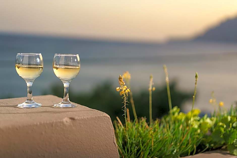 Alianthos Beach Hotel