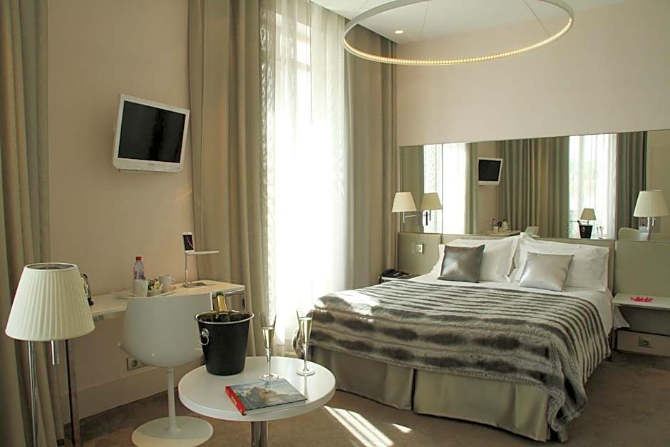 Le Cesar Hotel