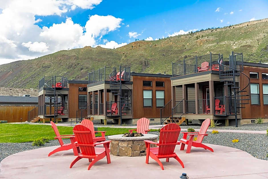 Ridgeline Hotel at Yellowstone, an Ascend Collection Hotel