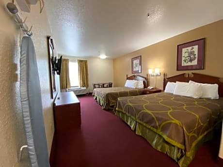 2 Queen Beds, Mobility Accessible Room, Non-Smoking