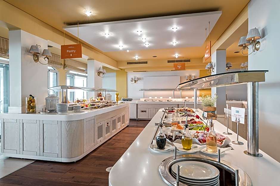 Hydrele Beach Hotel & Village