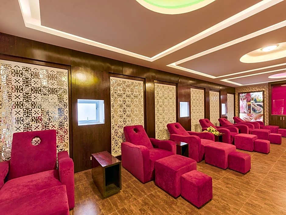 Muong Thanh Holiday Quang Binh Hotel