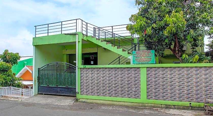 Hotel O Cahyo Kost 1