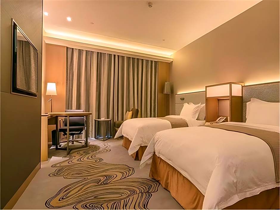 The Summit Hotel Zhongshan