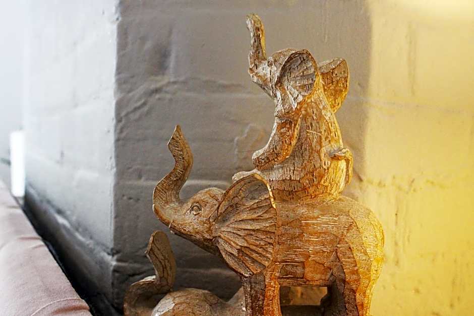 Guestling Hall Hotel