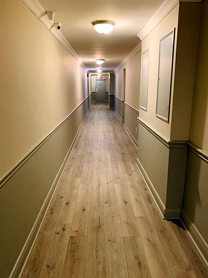 London Residency Inn