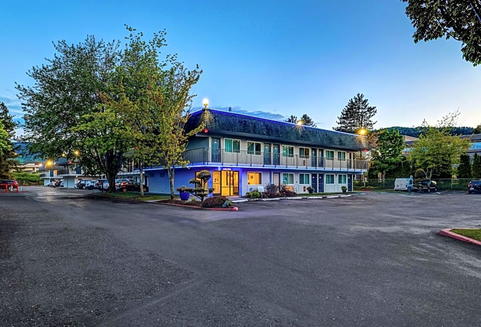 Motel 6-Issaquah, WA - Seattle - East