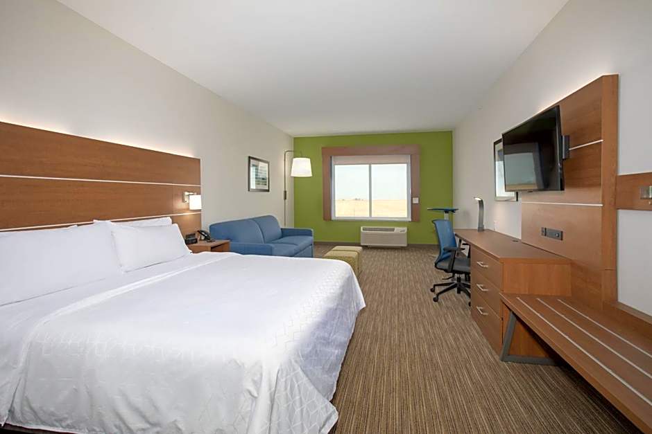 Photo 1 of 5 of 1 King Bed Suite, Accessible, Roll in Shower