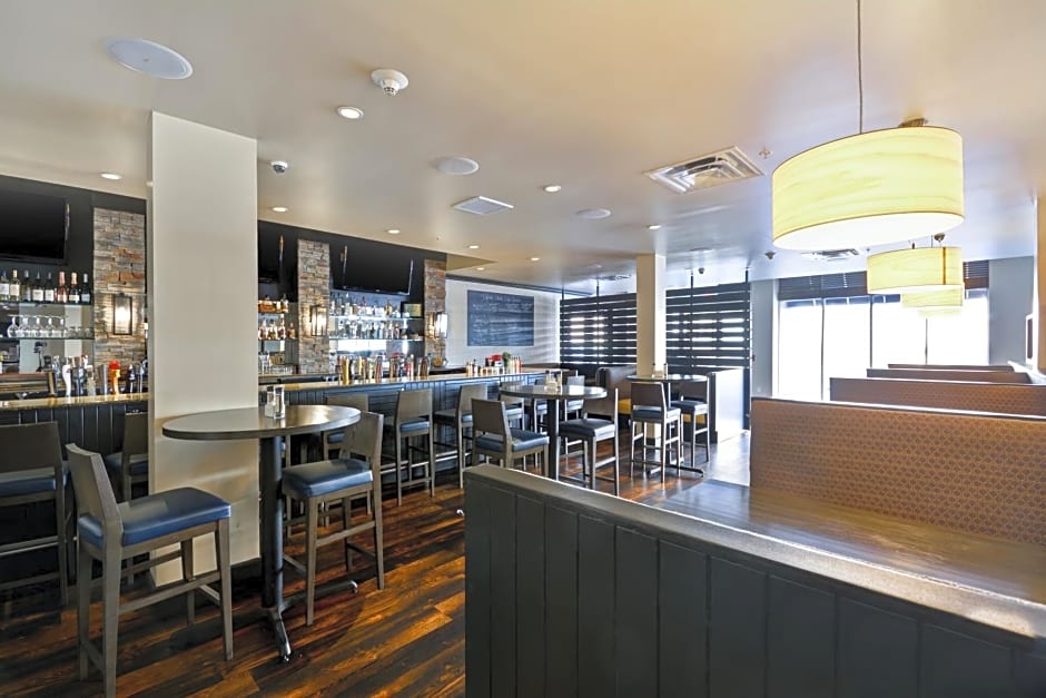 Holiday Inn Detroit Metro Airport By IHG