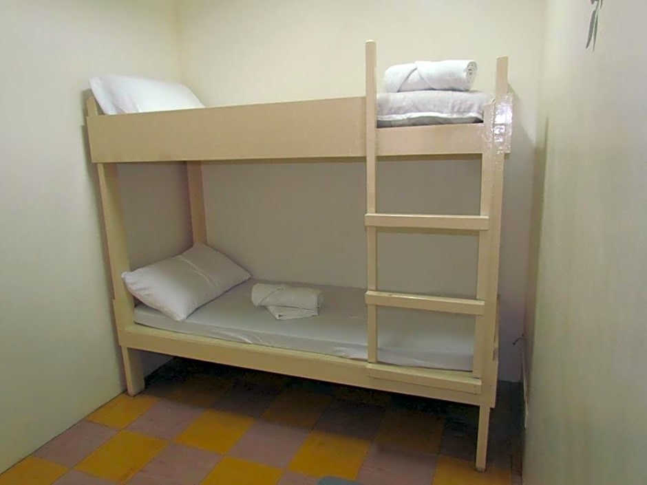 Bed and Brewhouse Sucat