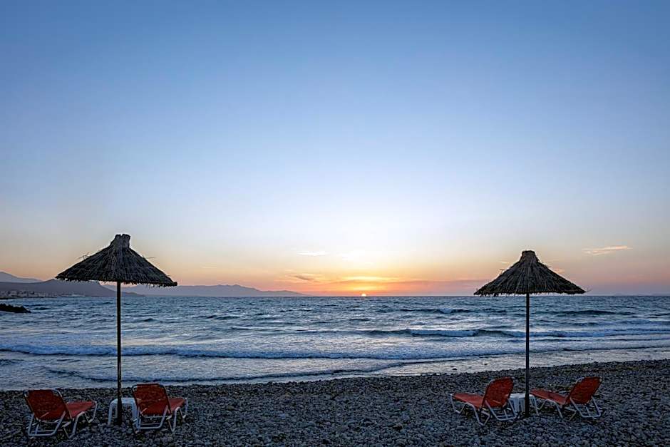 Golden Bay Boutique Hotel & Bungalows