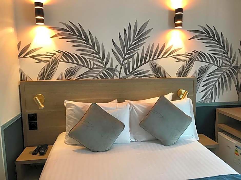 Amadeus Hotel