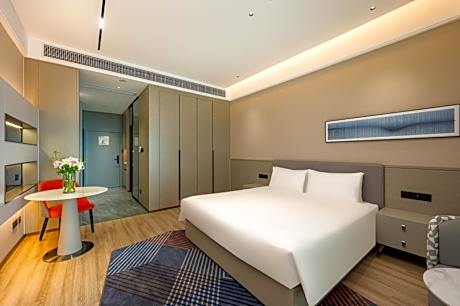 Standard King Room with Kitchen