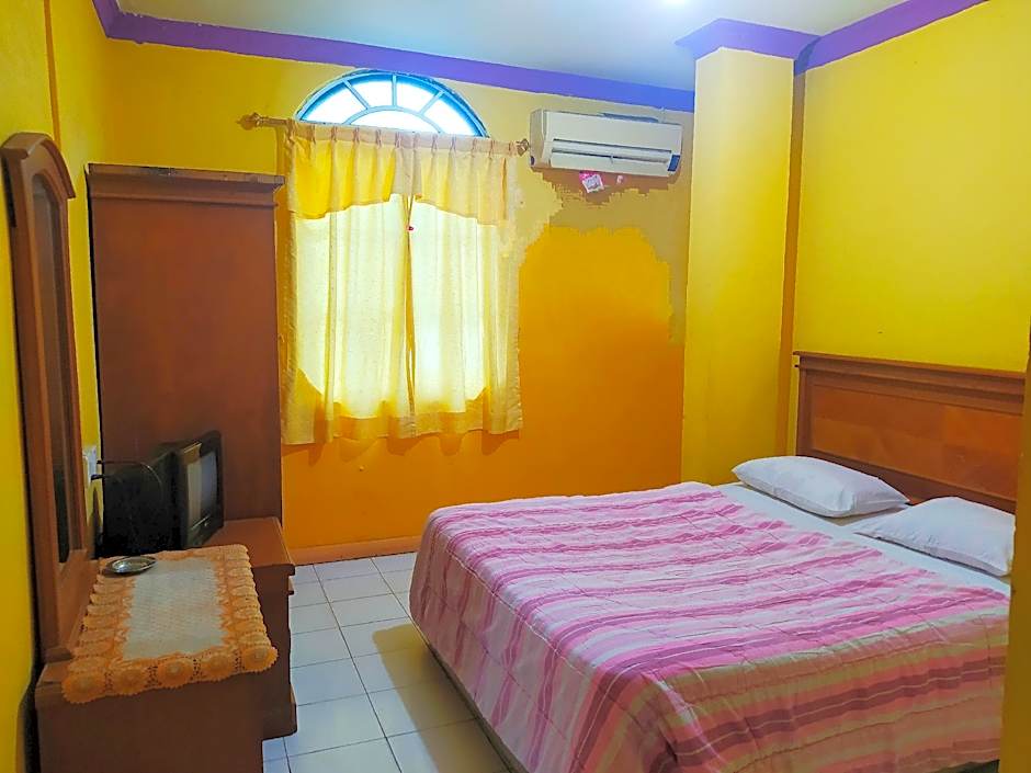 OYO 91253 Hotel Andi