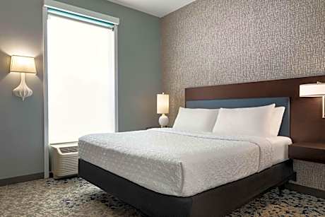 1 King Bed 1 Bedroom Suite Nonsmoking