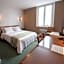 Les Ambassadeurs Logis Hotels et Restaurant