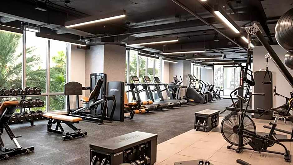 Comfortable Studio with King Bed and Queen Sofa-bed