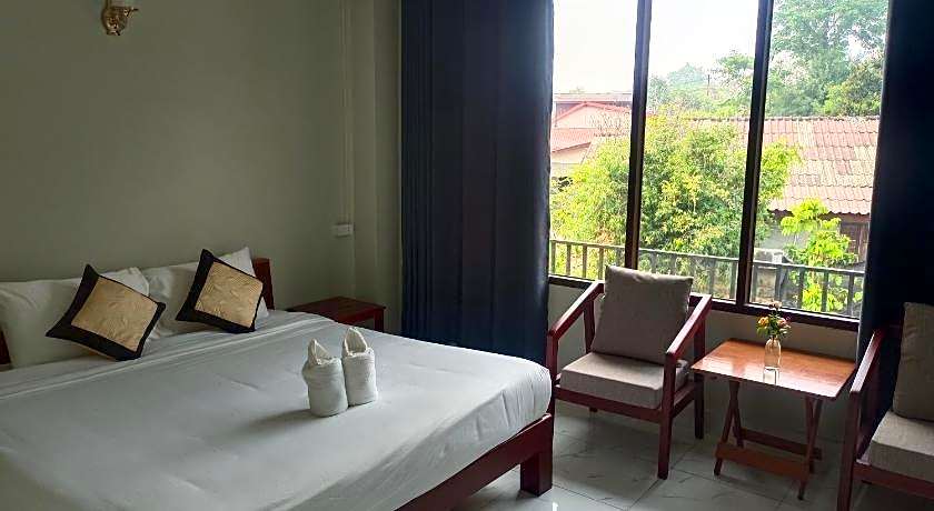 Vangvieng Dokchampa Resort