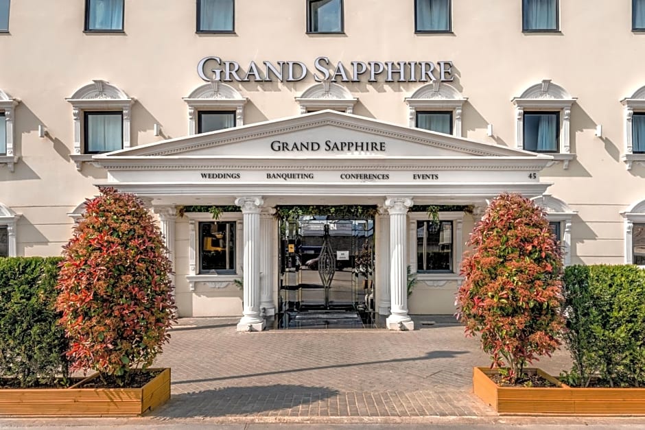 Grand Sapphire Hotel & Banqueting