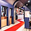 ClapClap Hôtel, Food & Bar