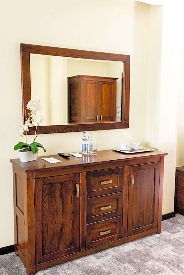 Hotel Restauracja VILLA BOLESTRASZYCE- PRZEMYŚL