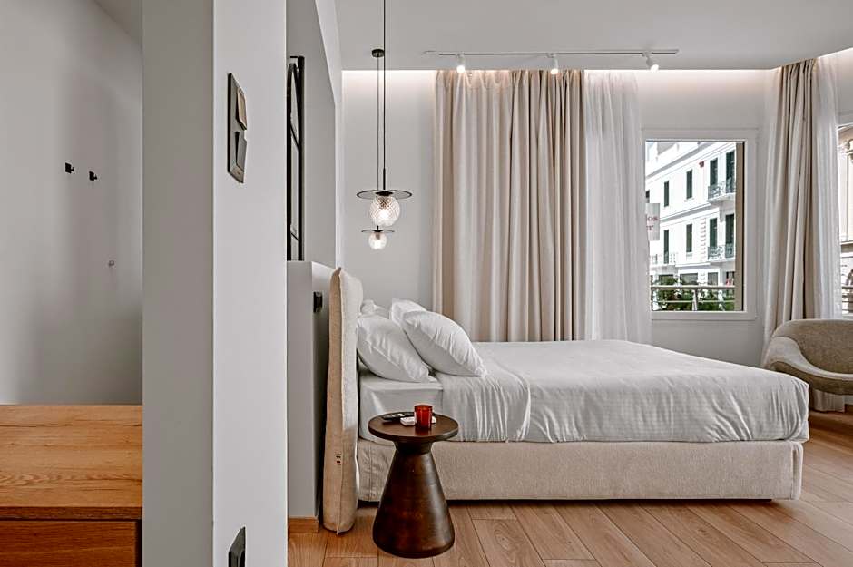 Plānis Str Urban Suites by Semavί