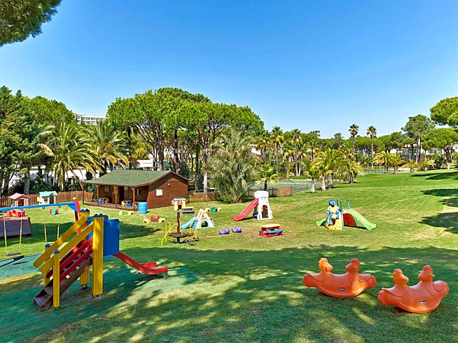 Ria Park Garden Hotel