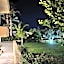 Lili Hotel