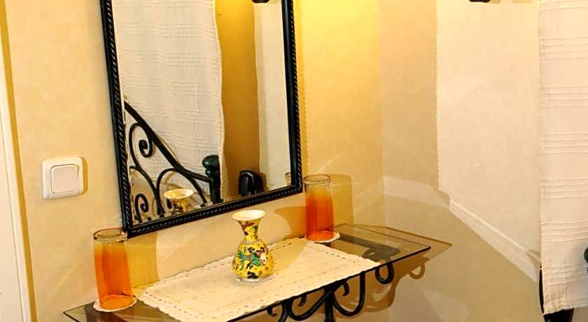 A&B Home Hotel