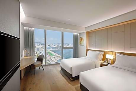 Deluxe Twin Room - Non-Smoking